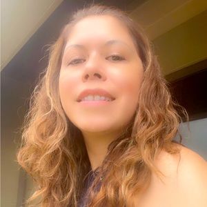 Meet your Posher, Juliana